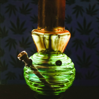 Бонг 30-32 см радужный-02