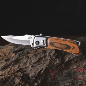 Нож складной мини под дерево