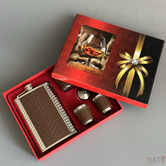 Набор: фляжка, 4 стопки и дозатор Крокодил коричневый