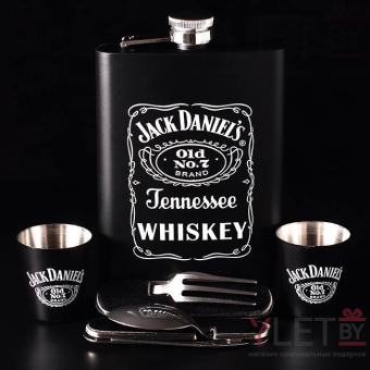 Набор фляжка, стопки и мультитулы Jack Daniels