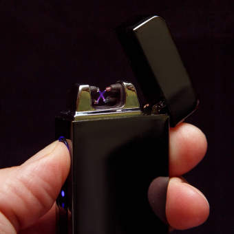 Импульсная зажигалка двойная дисплей сбоку Графит глянцевая