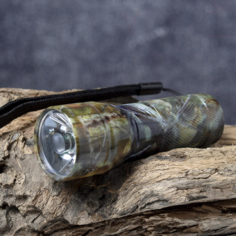 Фонарь B18 на батарейках