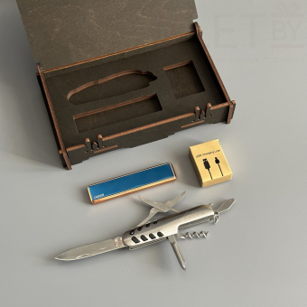 Подарочный набор " Больших побед" (мультитул, USB зажигалка Ciger, зарядный кабель)