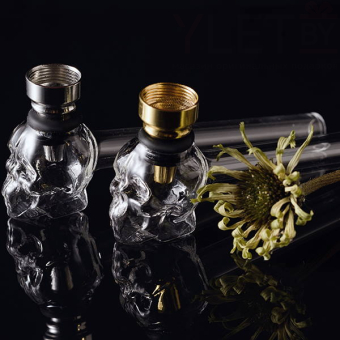 Курительный девайс стеклянный Череп с металлическим приемником