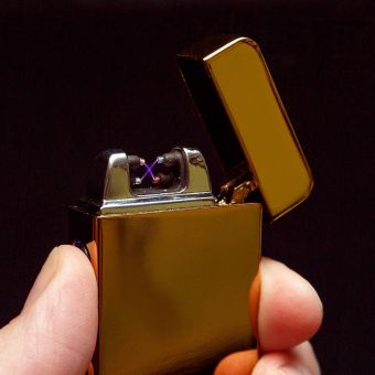 Импульсная зажигалка двойная дисплей сбоку Золотая глянцевая