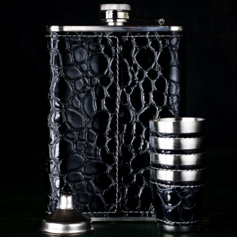 Набор фляжка и стопки под кожу Крокодил черный  в окантовке