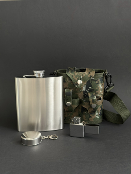 Набор походный 4 предмета черный (фляжка 530 мл, зажигалка бензиновая, складная стопка, ремень для переноски)