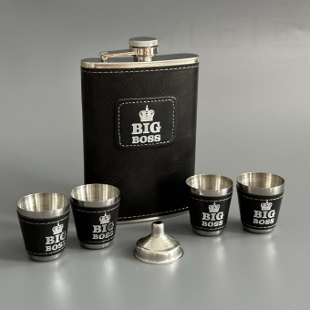 Набор фляжка и стопки Босс