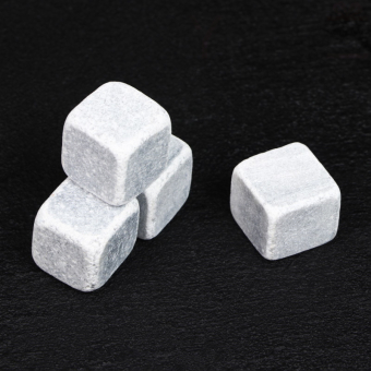 Подарочный набор «Самозанятый»: стакан стеклянный 250 мл, камни для виски, щипцы