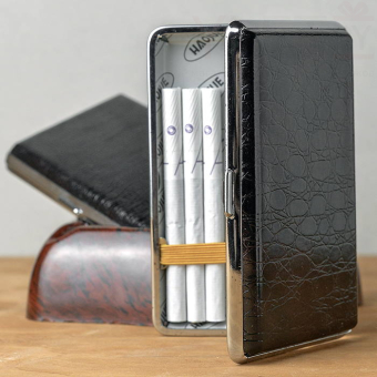 Портсигар черный под кожу с резинкой Компакт