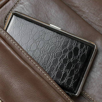 Портсигар черный под кожу с резинкой Компакт