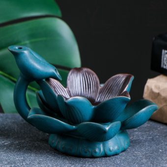 Подставка для благовоний «Лотос совершенства», набор благовоний конусы, стелющийся дым, 10×14×14 см, с подсветкой