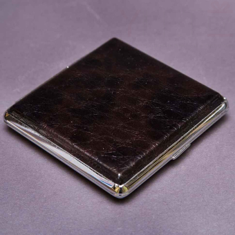 Портсигар черный под кожу