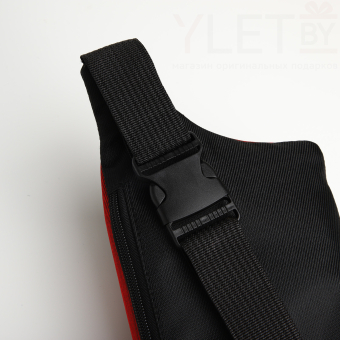 Сумка поясная "Спорт" на молнии, 32*8*13,5 см, 3 наружных кармана, цвет красный/чёрный