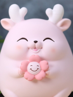 Копилка «Олененок с цветком», розовая