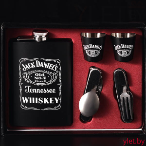 Набор с фляжкой, стопками и мультитулами Jack Daniels