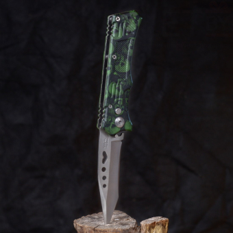 Нож складной зеленый Черепа